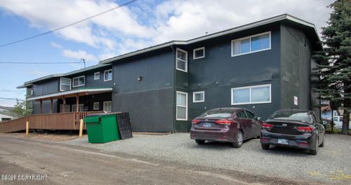 3925 9th Ave, Anchorage, AK, 99508-2651 | Card Image