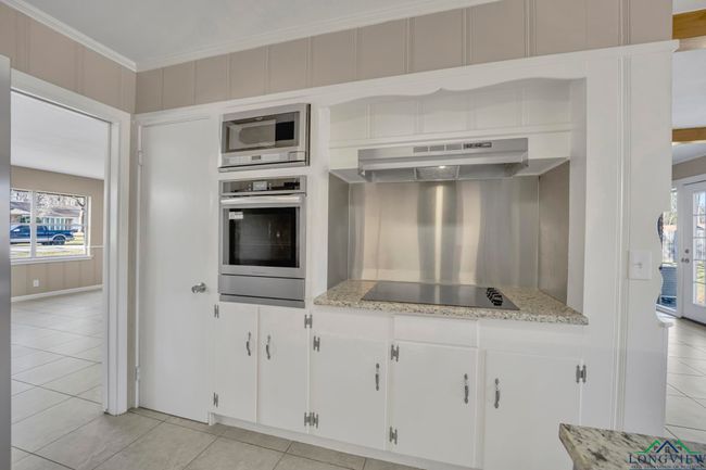 1826 Sybil Ln, House other with 3 bedrooms, 2 bathrooms and null parking in Tyler TX | Image 9