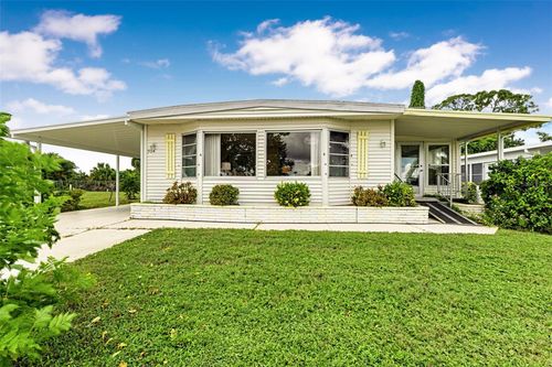 204 La Costa, NORTH PORT, FL, 34287-2524 | Card Image