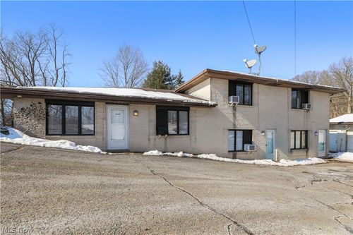 12447 Cleveland Avenue Nw, Uniontown, OH, 44685 | Card Image