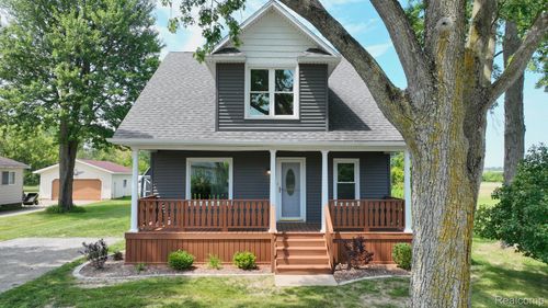 753 Whitelam St, Bad Axe, MI, 48413-9178 | Card Image