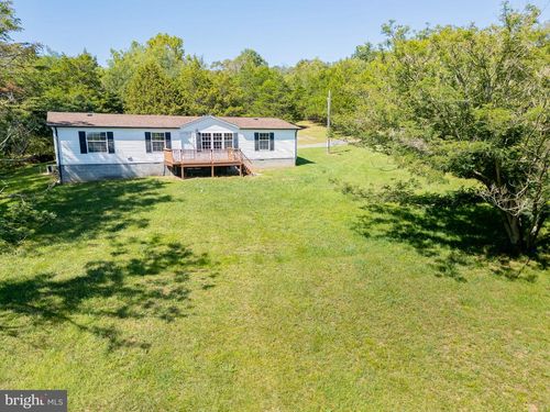 79 Humidity Ln, Cabins, WV, 26855-8555 | Card Image