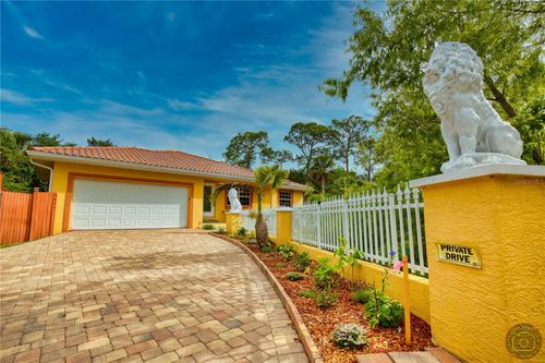 3471 Datura Rd, VENICE, FL, 34293-4911 | Card Image