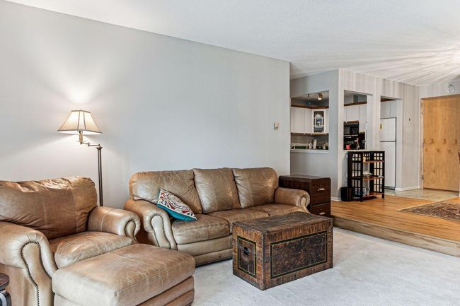 07_Interior.jpg | Image 4