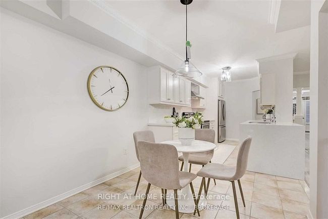 28 Delfire St, House attached with 4 bedrooms, 5 bathrooms and 2 parking in Vaughan ON | Image 14