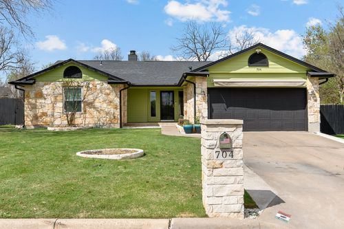 704 Greenwich Pl, Round Rock, TX, 78664-7619 | Card Image