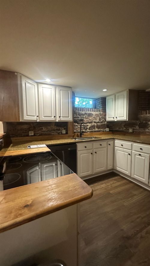 7 S Union St, Burlington, VT, 05401-3823 | Card Image