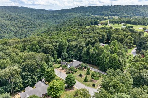 355 Brotherton Pointe, Cookeville, TN, 38506-5734 | Card Image