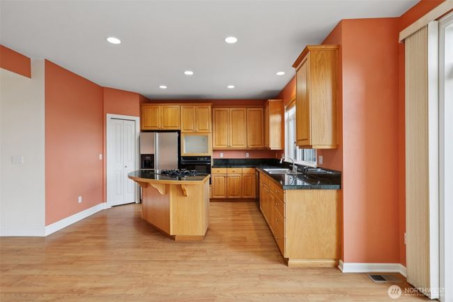 3301 Monterey Ct Ne, House other with 4 bedrooms, 3 bathrooms and 3 parking in Renton WA | Image 14