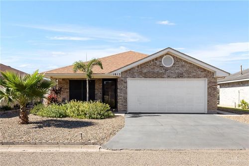 1815 Wilson St, Mission, TX, 78572-8933 | Card Image