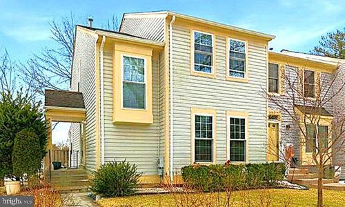 9512-9512 White Pillar Ter, GAITHERSBURG, MD, 20882-2812 | Card Image