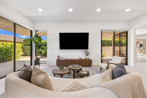 21 Dartmouth Dr, Rancho Mirage, CA, 92270-3113 | Card Image