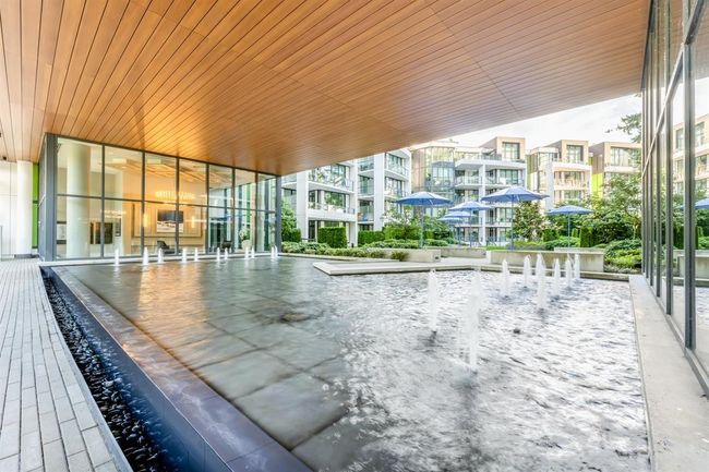 604 - 3533 Ross Drive, Condo with 2 bedrooms, 2 bathrooms and 1 parking in Vancouver BC | Image 3