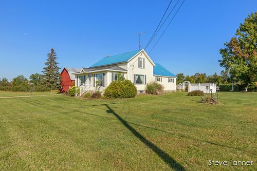 5394 W Stanton Rd, Stanton, MI, 48888-9748 | Card Image