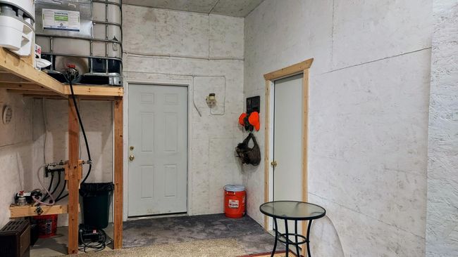 Mud room entry to cabin or garage | Image 23