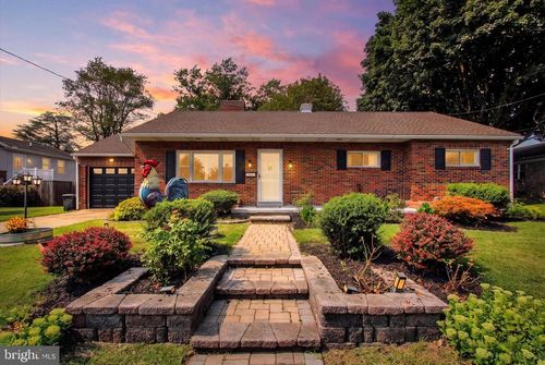 280 Sunset Ave, HANOVER, PA, 17331-1853 | Card Image