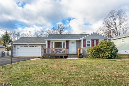 13 Marine Ter, Lake Hopatcong, NJ, 07849-1336 | Card Image