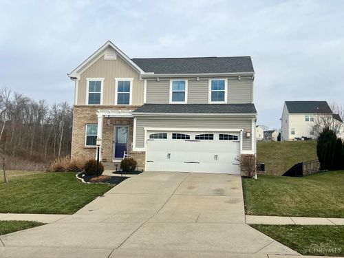 7970 Valley Crossing Dr, Cincinnati, OH, 45247 | Card Image