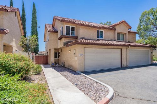 2527 Chandler Ave, Simi Valley, CA, 93065-1957 | Card Image