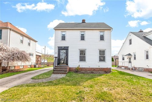 3145 W 138th St, Cleveland, OH, 44111-1535 | Card Image