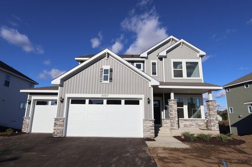 3027 Trinity Drive, Shakopee, MN, 55379 | Card Image
