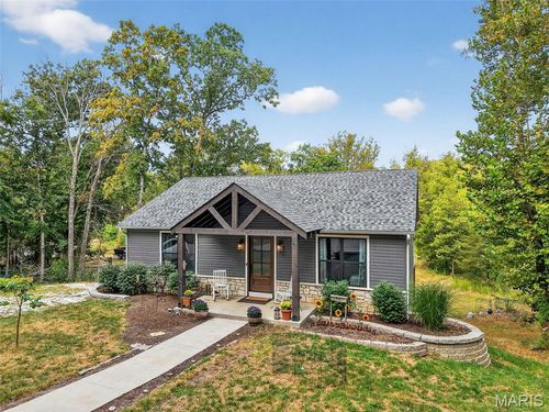 816 N Rock Church Rd, Warrenton, MO, 63383-4990 | Card Image