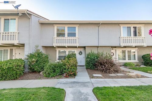 4458 Yuma Ct, Pleasanton, CA, 94588-4028 | Card Image