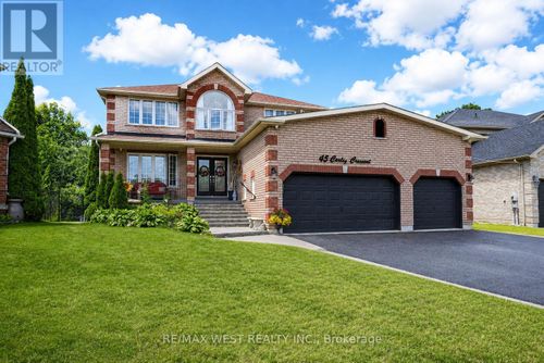 45 Carley Cres, Barrie, ON, L4N0M8 | Card Image