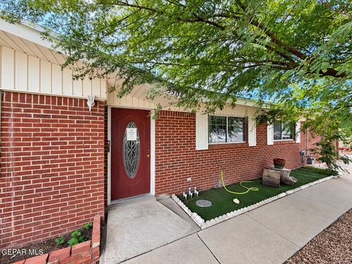 3504 Beryl Ln, El Paso, TX, 79904-1702 | Card Image