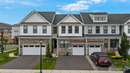 30 Clover Ln, Monroe, NJ, 08831-7177 | Card Image