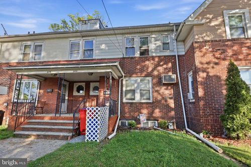 2110 Wilson Ave, BRISTOL, PA, 19007-4429 | Card Image