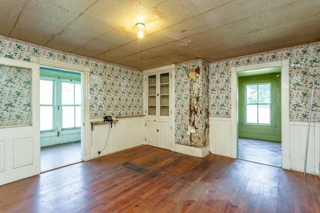 253 Church St, House other with 5 bedrooms, 1 bathrooms and null parking in TIMBERVILLE VA | Image 11