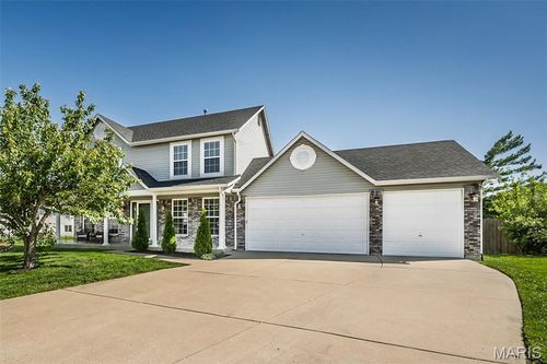 19 Briarmist Ct, O Fallon, MO, 63366-6318 | Card Image