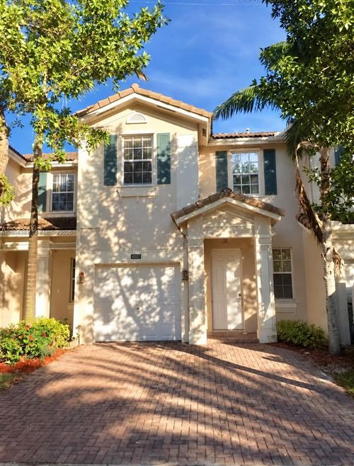11917-11917 Sw 152nd Pl, Miami, FL, 33196-6818 | Card Image