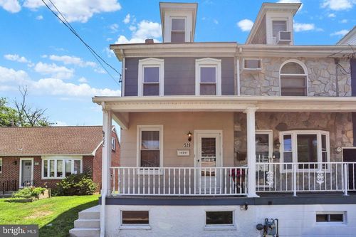 520 Spruce St, POTTSTOWN, PA, 19464-4639 | Card Image