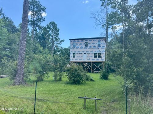 6245 Ivy Dr, Bay Saint Louis, MS, 39520 | Card Image