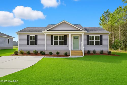 187 Page St, Teachey, NC, 28464-9553 | Card Image