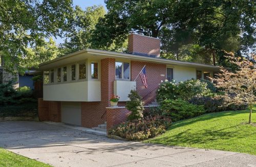 1860 Bluff Ave, Columbus, OH, 43212-3224 | Card Image