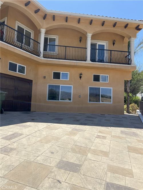 guest-10235 Wheatland Avenue, Sunland, CA, 91040 | Card Image