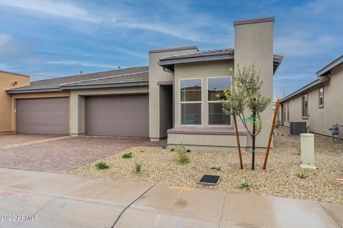 286 E Citrus Hollow Way, Queen Creek, AZ, 85140-6413 | Card Image