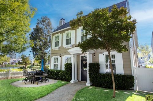 27042 Edgewater, Valencia, CA, 91355 | Card Image