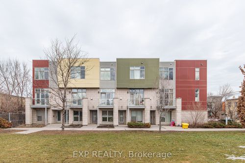 d-63 Young St, Ottawa, ON, K1S5T5 | Card Image