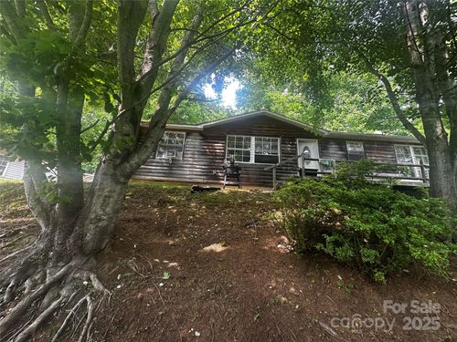 193 Green Cove Rd, Bakersville, NC, 28705-8533 | Card Image