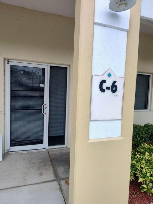 6-2721 Vista, West Palm Beach, FL, 33411 | Card Image