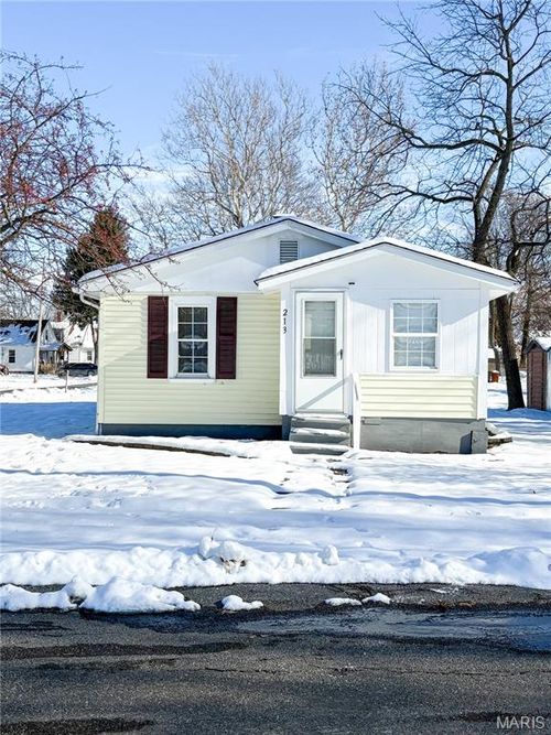 213 N Cross St, Brighton, IL, 62012-1303 | Card Image