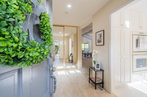 33 Country Club Gate, Pacific Grove, CA, 93950 | Card Image