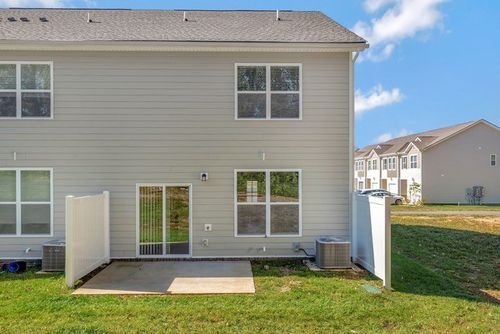 797 Big Bend Ct, White House, TN, 37188-2240 | Card Image