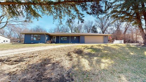 5223 Crest Dr, Cherokee, IA, 51012-7249 | Card Image