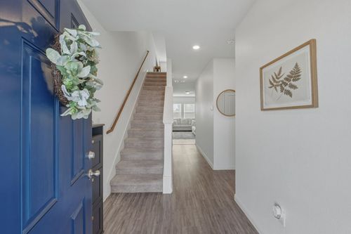 201 Wonderful Life Way, Jarrell, TX, 76537-0607 | Card Image