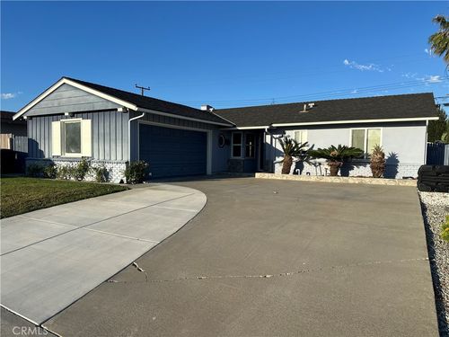 16400 Dana Cir, Westminster, CA, 92683-7804 | Card Image